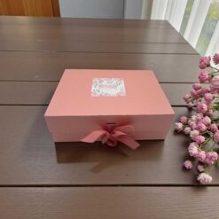Mothers-Day-Luxury-Pink-Hamper-Kit-With-Bow